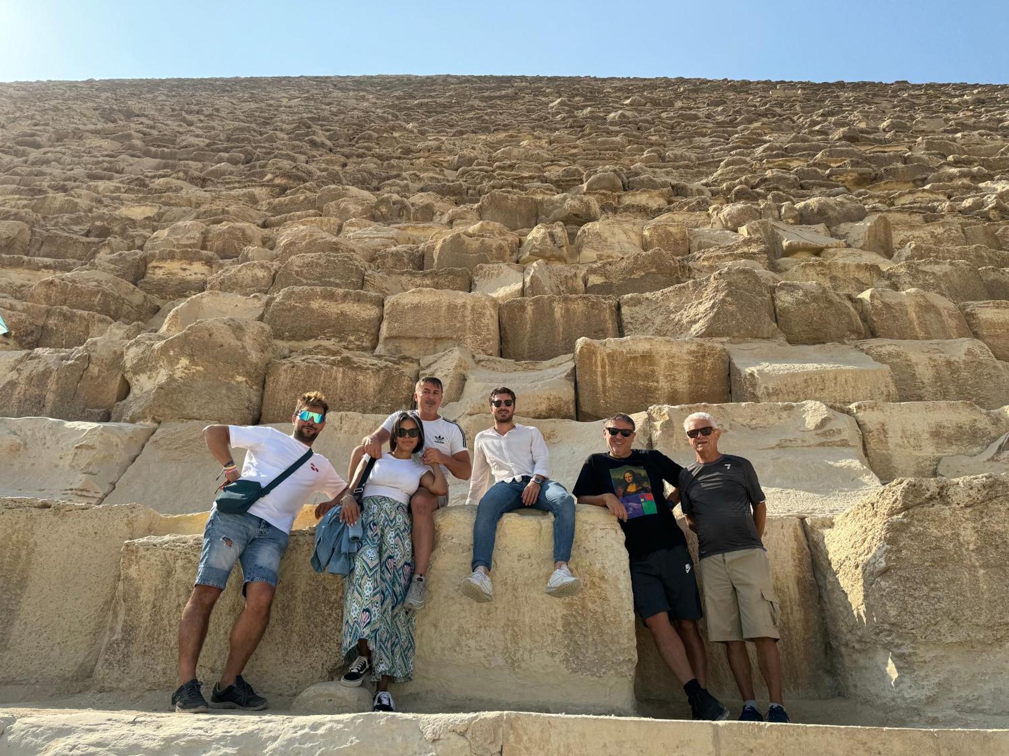 Unique Pyramids View Inn Kafrat al Jabal Экстерьер фото